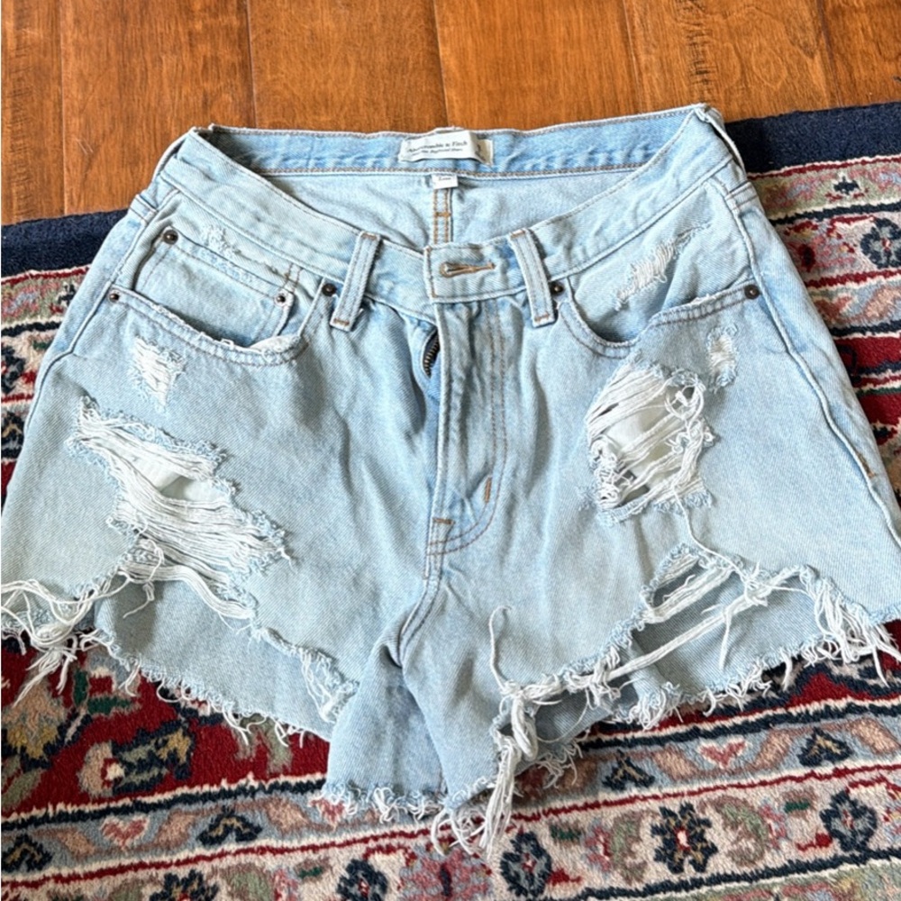 Abercrombie & Fitch Mid Rise Boyfriend Shorts Curve Love